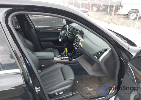 2019 BMW X3 Sdrive30I z USA, uszkodzony, nr VIN 5UXTR7C50KLF28854